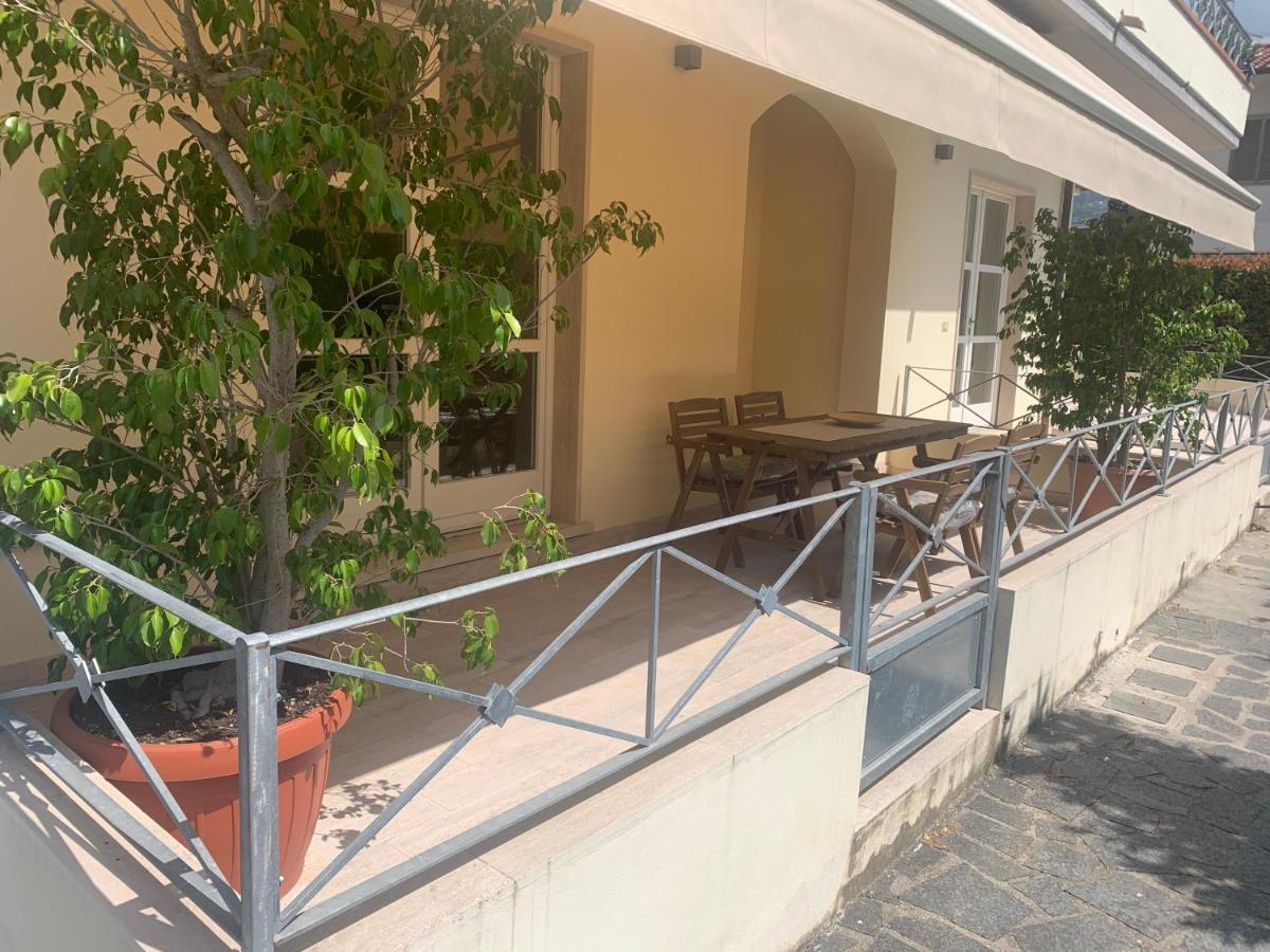Le Zitelle Di San Pio Apartman Massa Kültér fotó